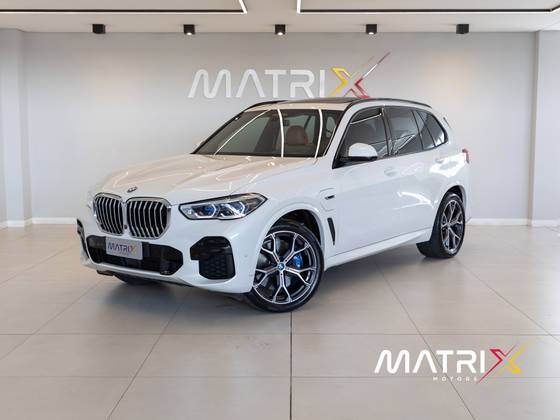 BMW X5 3.0 I6 TURBO HÍBRIDO XDRIVE45E M SPORT AUTOMÁTICO